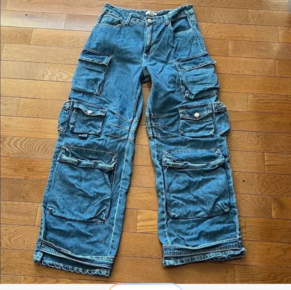 Vintage Forever 21 Light Blue Wide Leg Cargo Jeans
